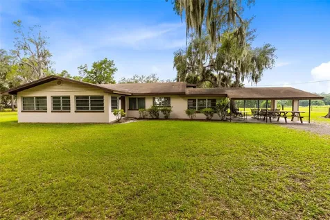 950 S Narcoossee Road Saint Cloud FL 34771