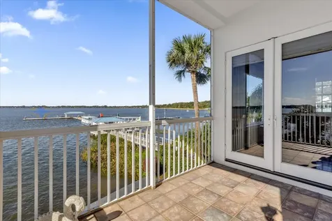 305 Shadow Harbour Lane Mount Dora FL 32757