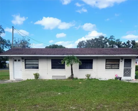 1401 E Carolina Avenue Deland FL 32724