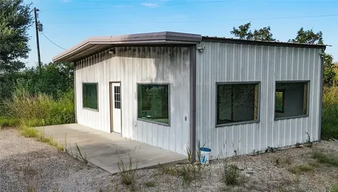 4775 State Hwy 77 Highway Chilton TX 76632