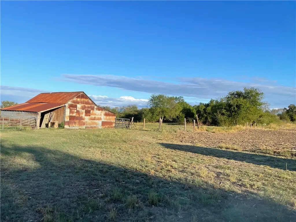 346 Cr 352 Rosebud TX 76661