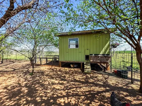 1209 Taylor Avenue Rule TX 79547