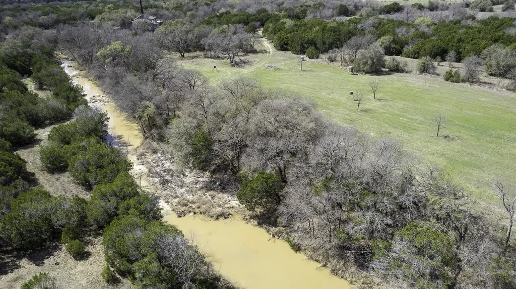 1532 N Fm Rainbow TX 76077