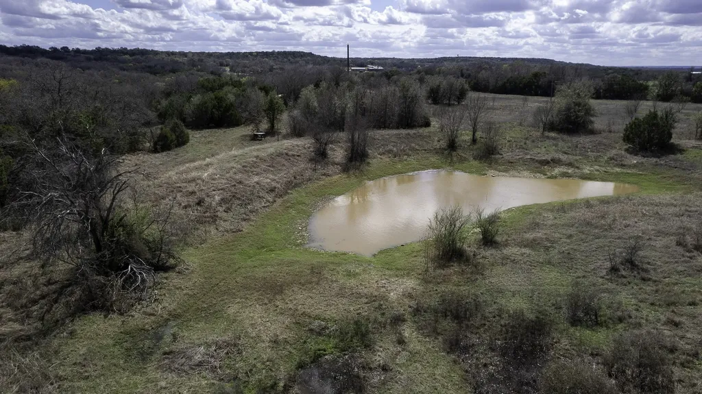 1532 N Fm Rainbow TX 76077