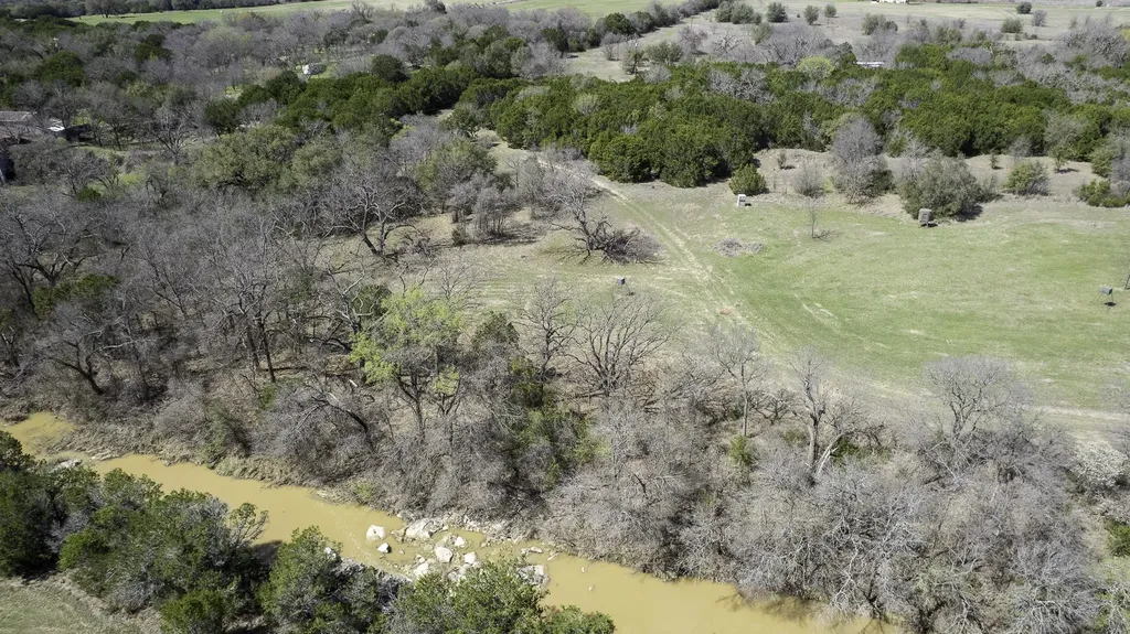 1532 N Fm Rainbow TX 76077