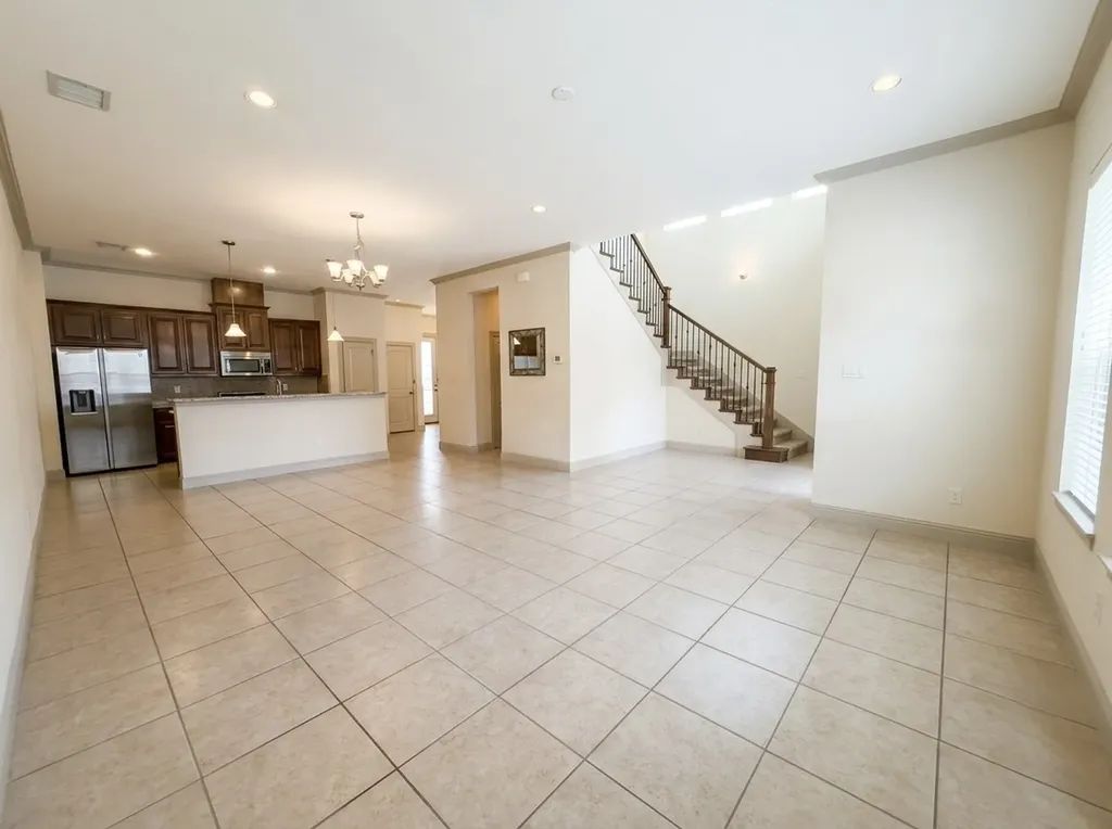 10555 Steinbeck Lane Irving TX 75063