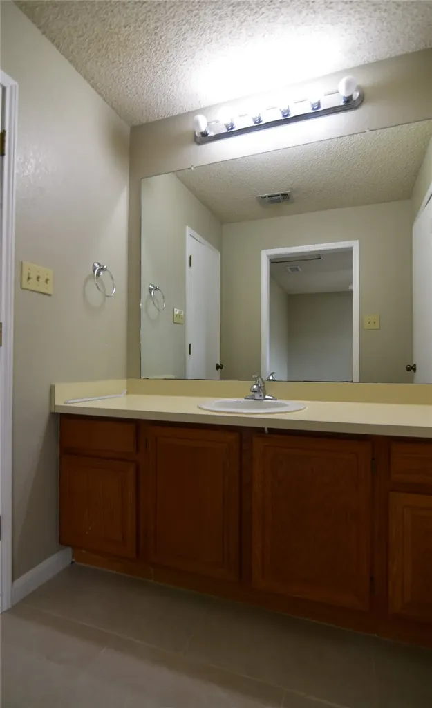 100 Morrow Drive Bedford TX 76021