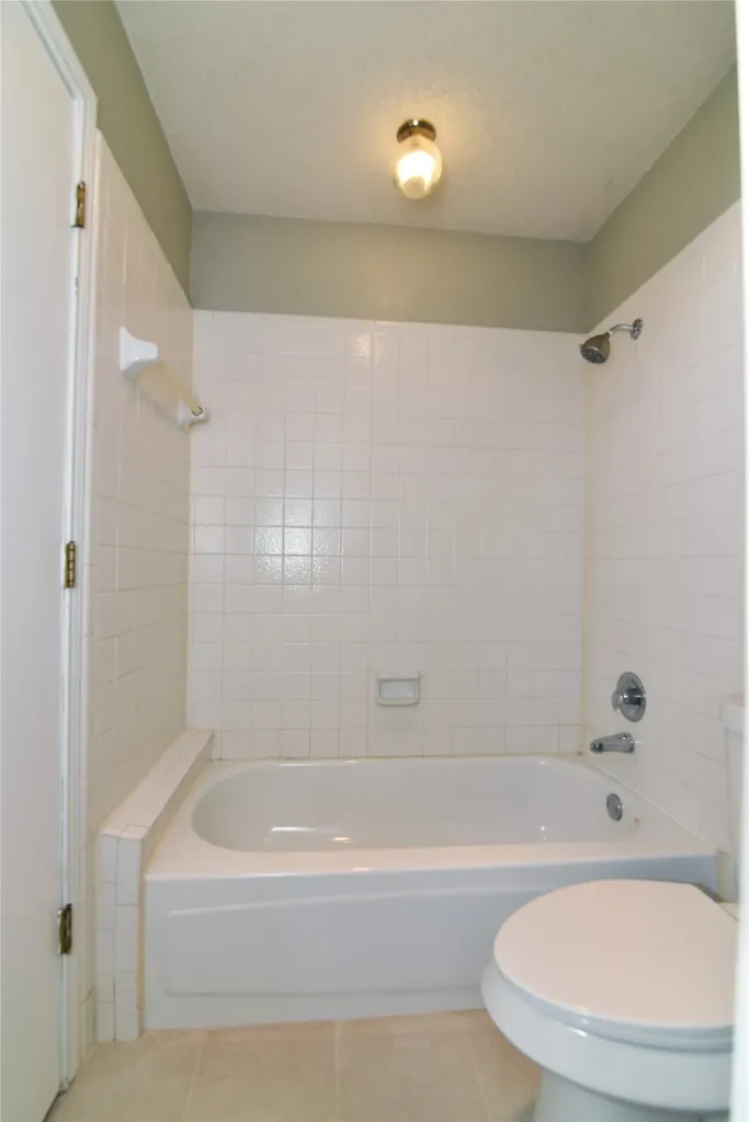 100 Morrow Drive Bedford TX 76021