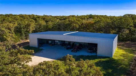 1210 County Road 232 Collinsville TX 76233