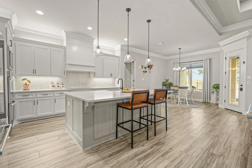 1004 Meadow Wood Terrace Azle TX 76020