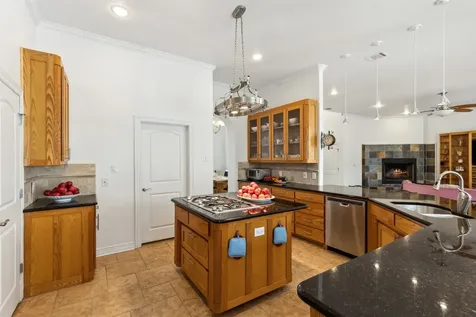 2109 Cooks Lane Fort Worth TX 76120