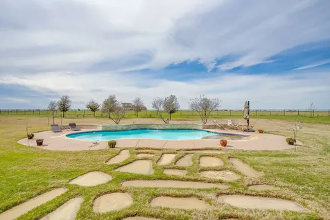 12102 E Rocky Creek Road Crowley TX 76036