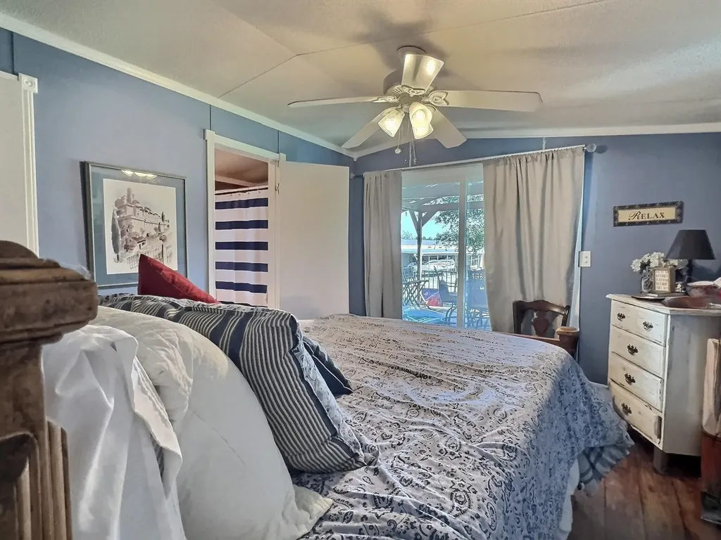 2334 Sanbar Road Possum Kingdom Lake TX 76449