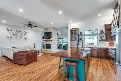 626 Lone Tree Road Nevada TX 75173