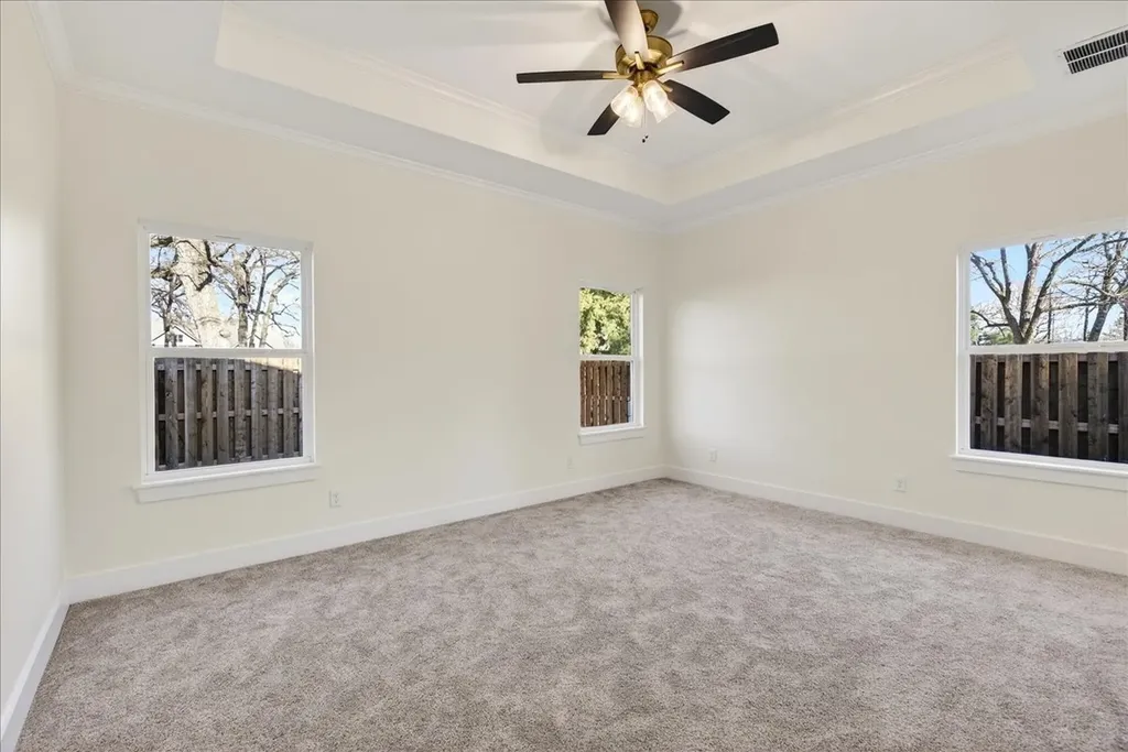114 Castlewood Road Enchanted Oaks TX 75156