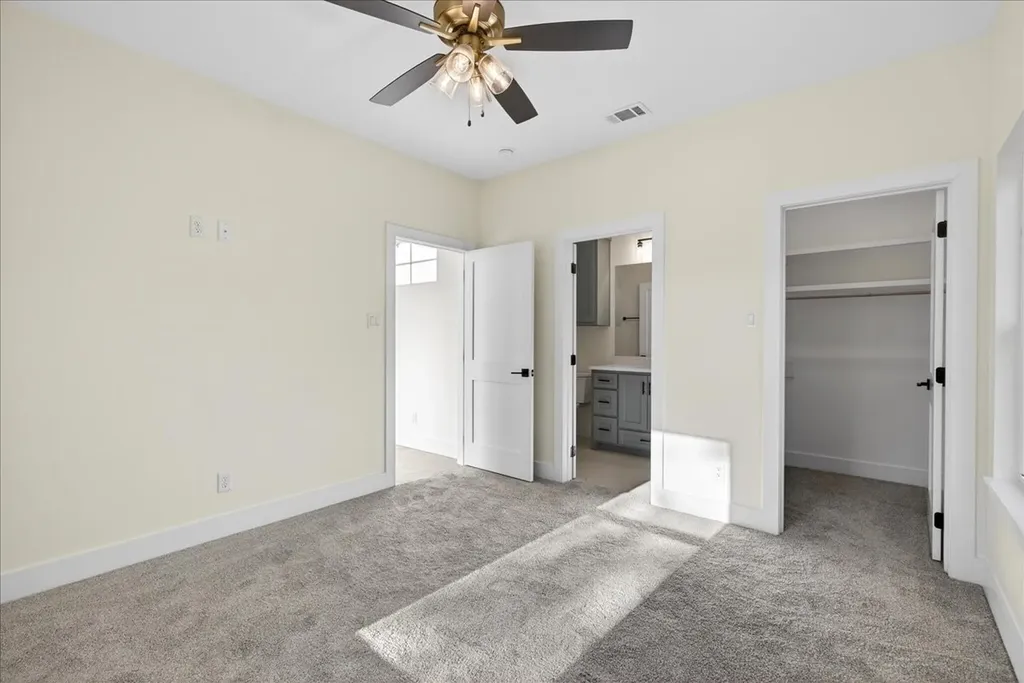 114 Castlewood Road Enchanted Oaks TX 75156