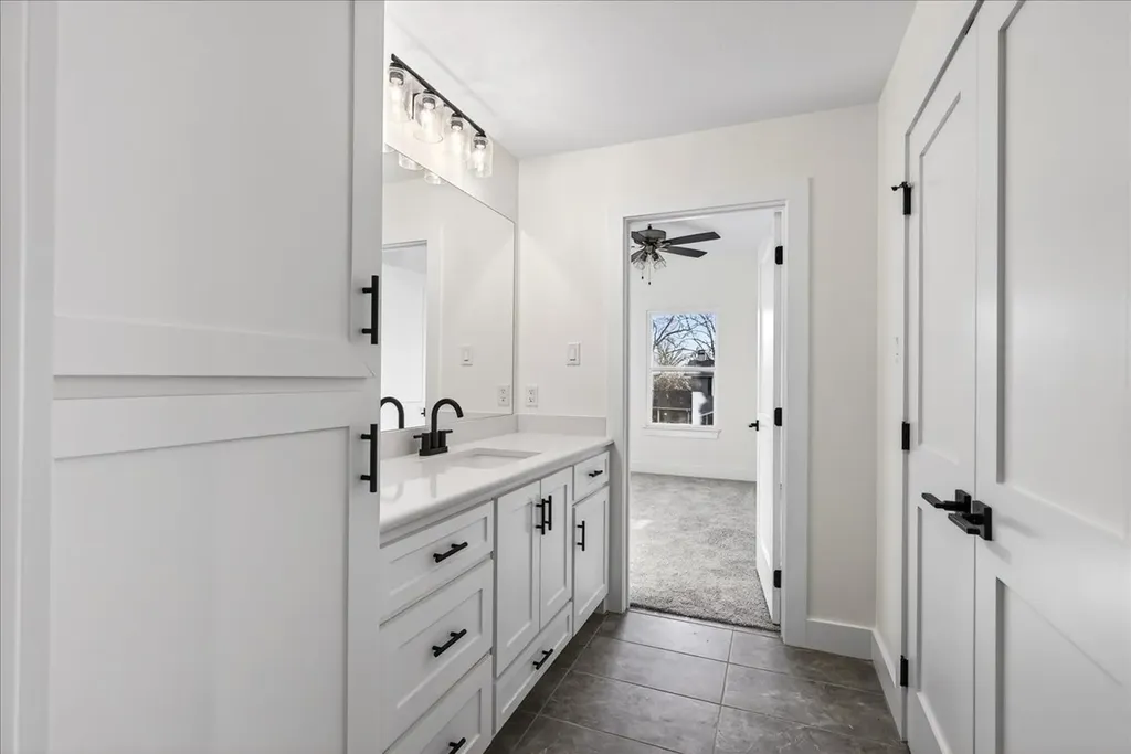114 Castlewood Road Enchanted Oaks TX 75156