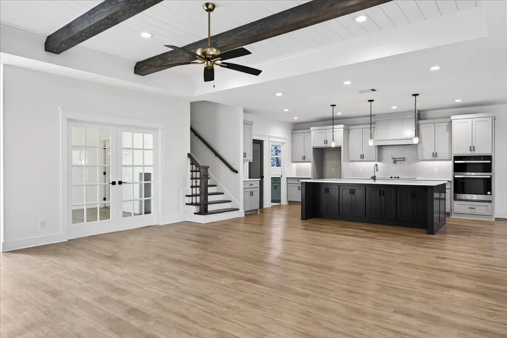 114 Castlewood Road Enchanted Oaks TX 75156