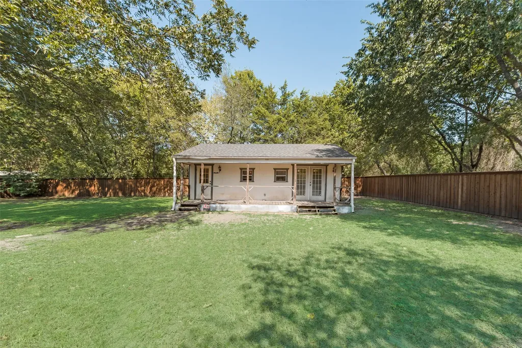 233 E High Street Wills Point TX 75169