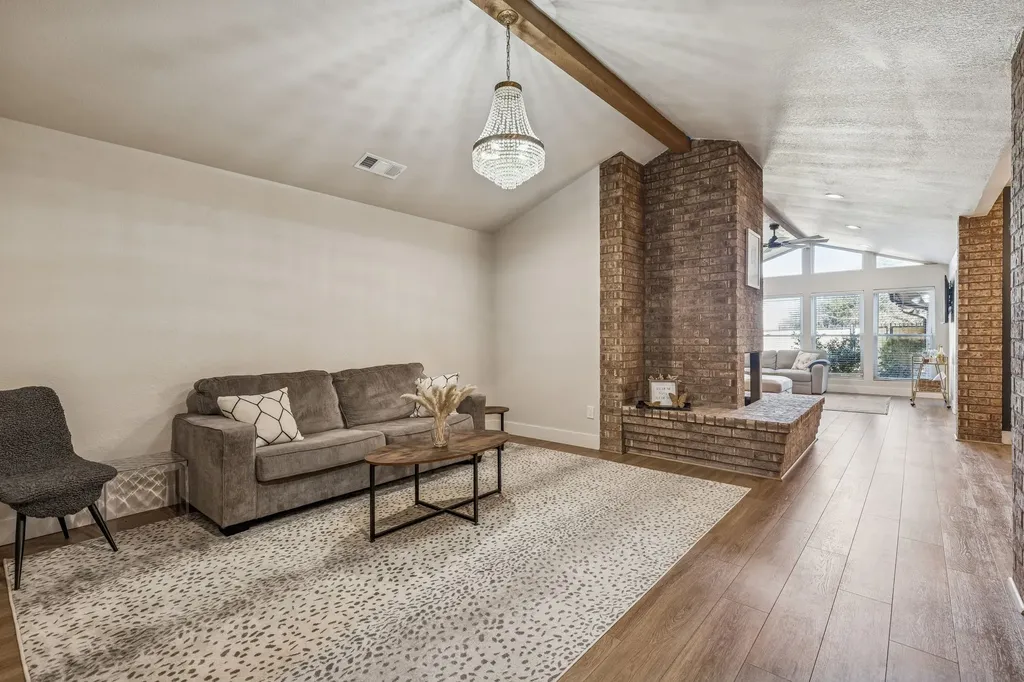 4512 Ranch View Road Fort Worth TX 76109