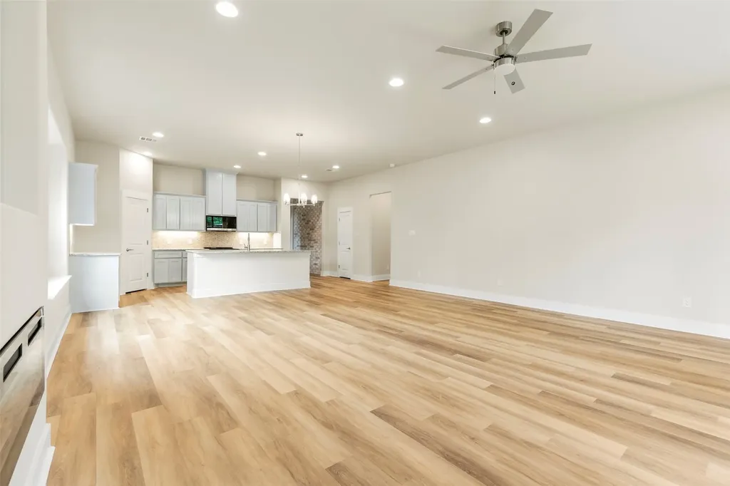 710 E Mcgee Street Sherman TX 75090