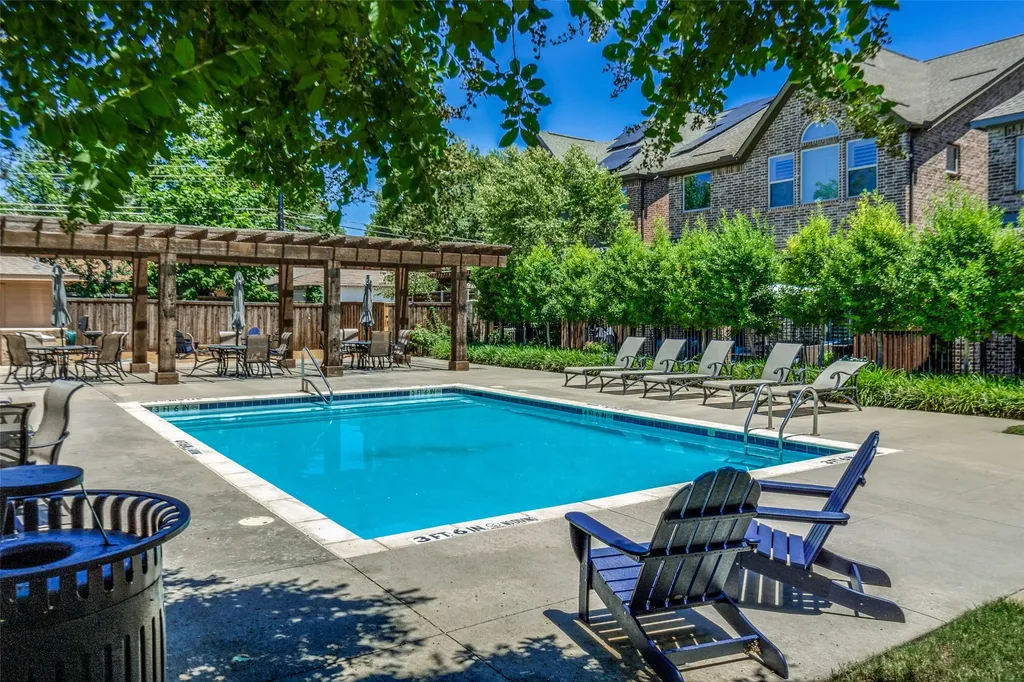 10565 Plumwood Parkway Dallas TX 75238