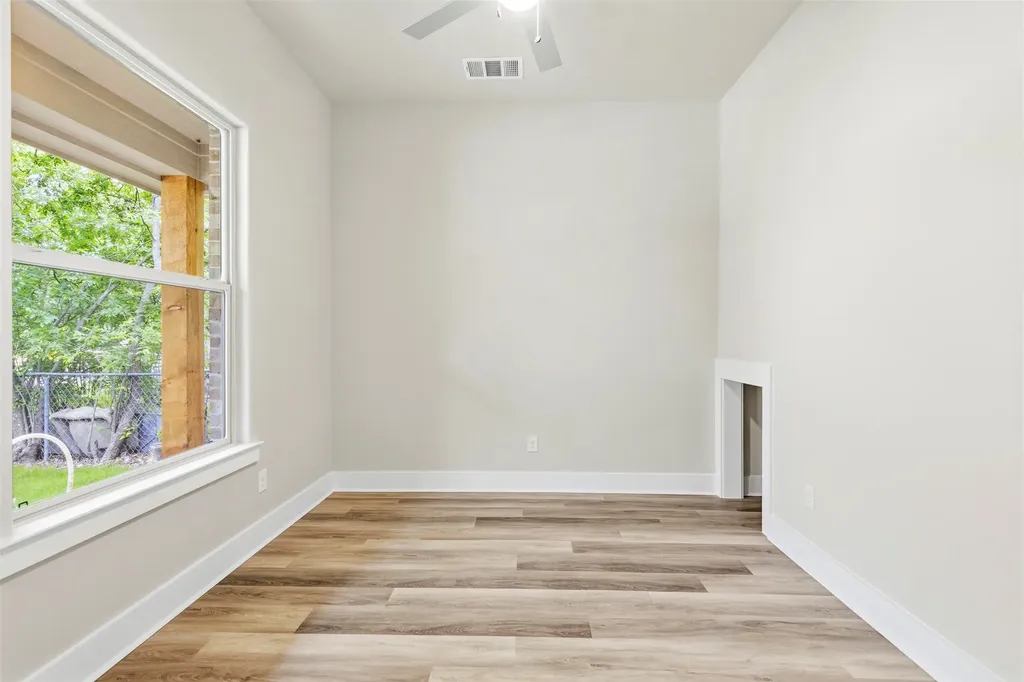 714 E Mcgee Street Sherman TX 75090