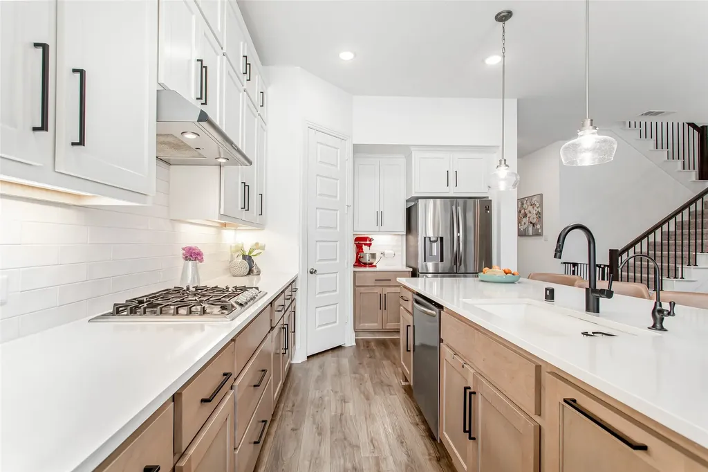1516 Lantana Avenue Aubrey TX 76227