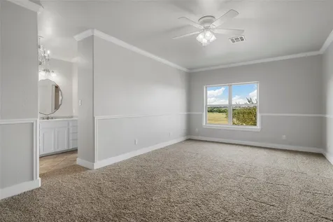 15949 E Us Highway 190 Rogers TX 76569