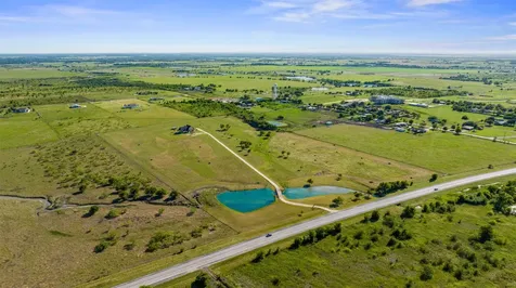 15949 E Us Highway 190 Rogers TX 76569