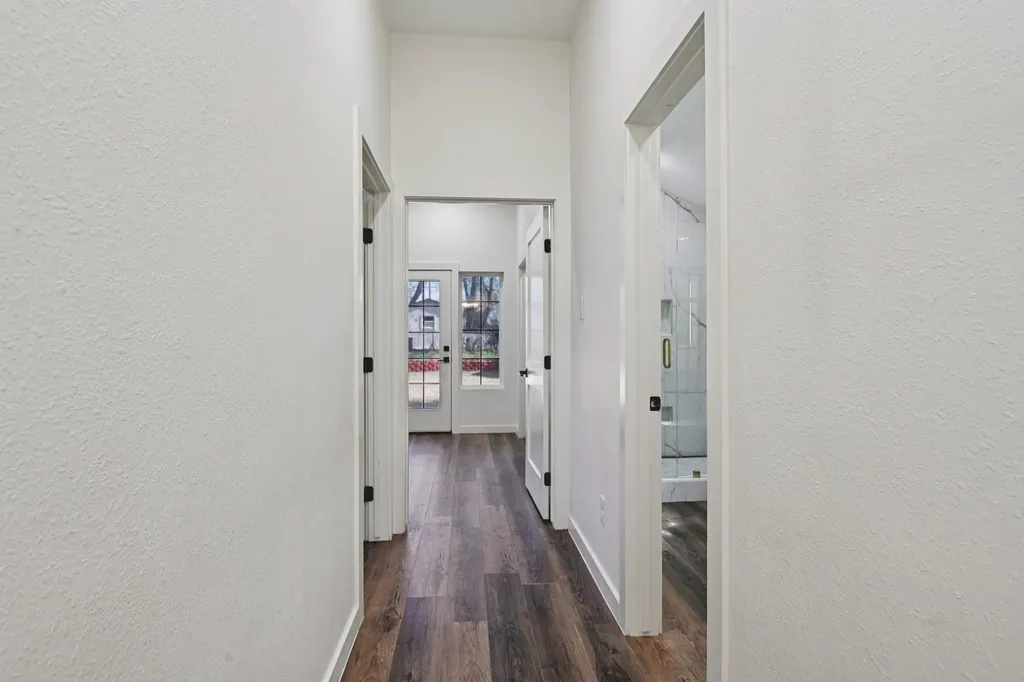 720 Calumet Avenue Cockrell Hill TX 75211