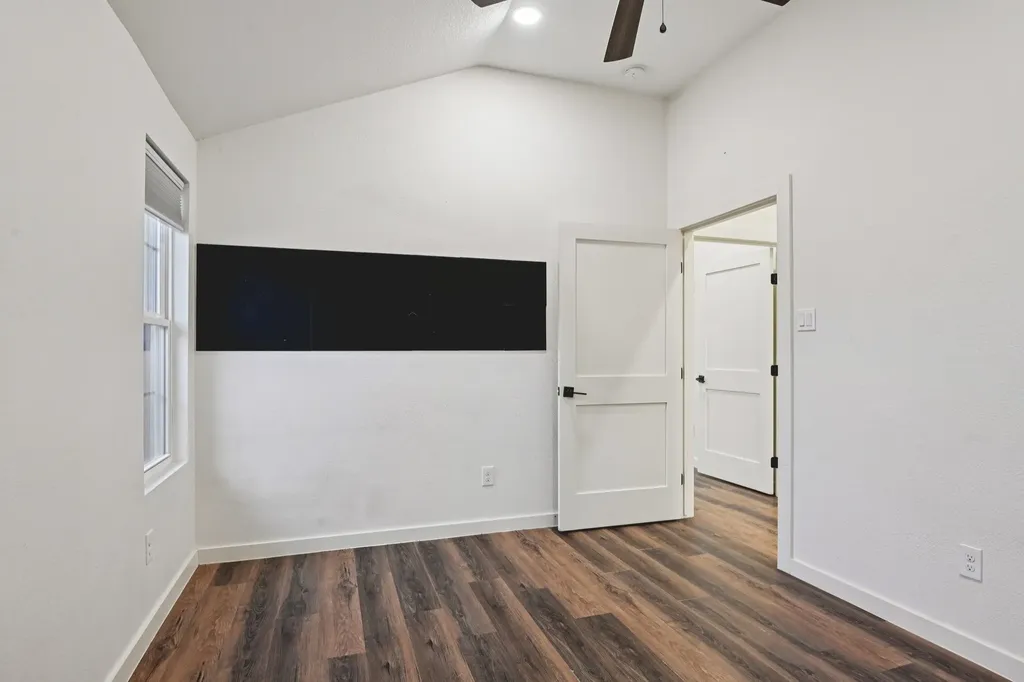 720 Calumet Avenue Cockrell Hill TX 75211