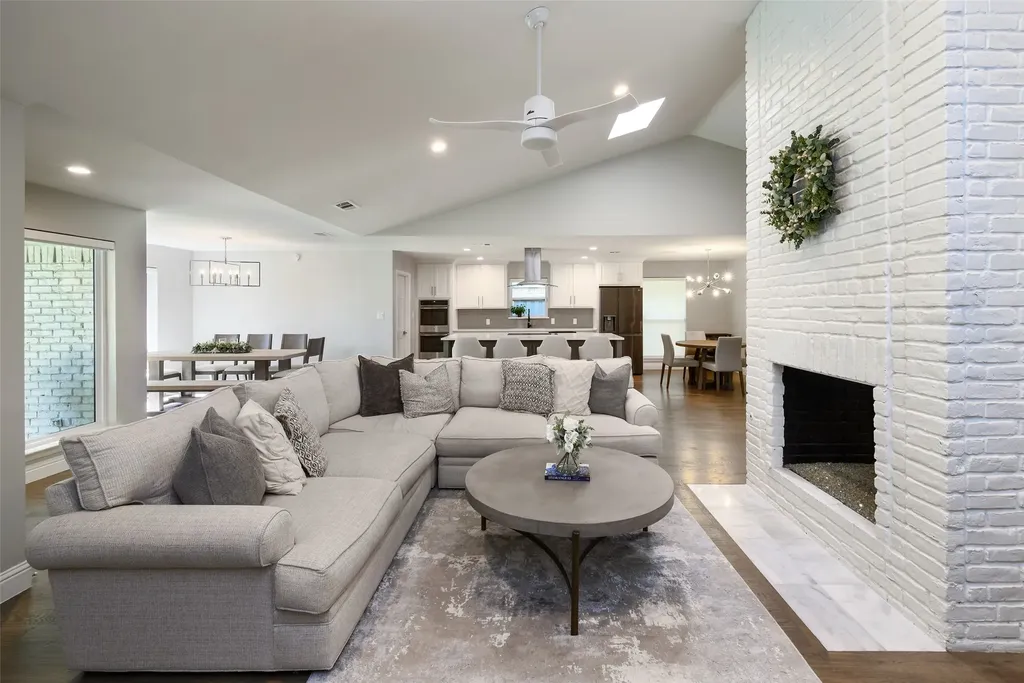 6639 Clearhaven Circle Dallas TX 75248