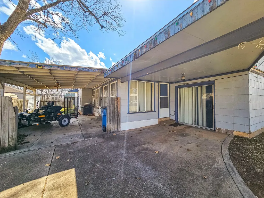 1200 E Twelfth Street Sweetwater TX 79556