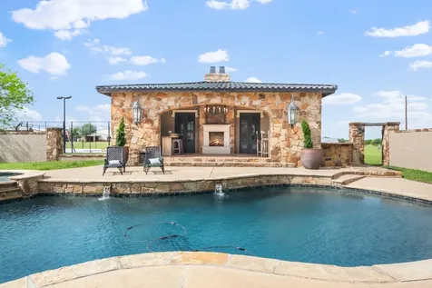 2454 W Sh 380 Jacksboro TX 76458