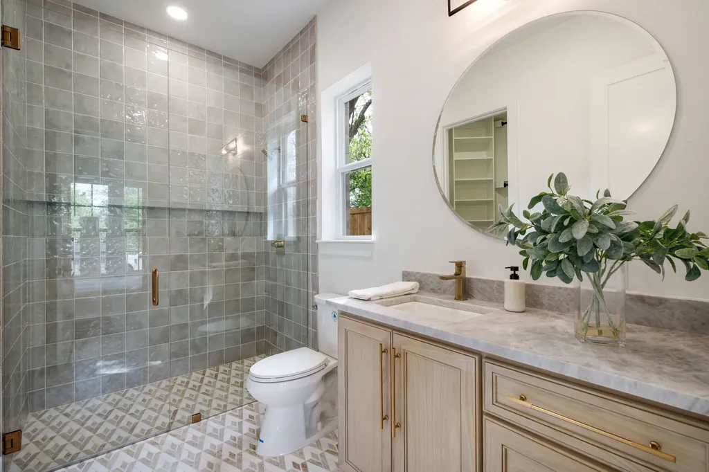6162 Prospect Avenue Dallas TX 75214
