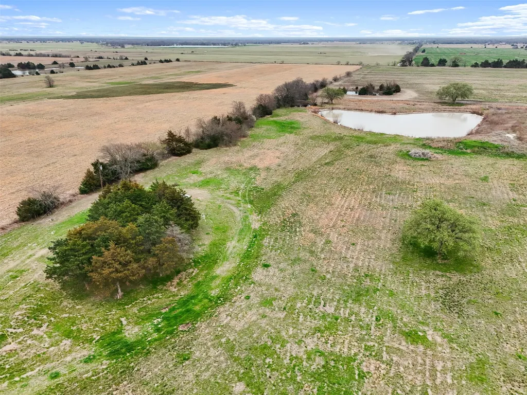 926 County Road 2225 Ivanhoe TX 75447