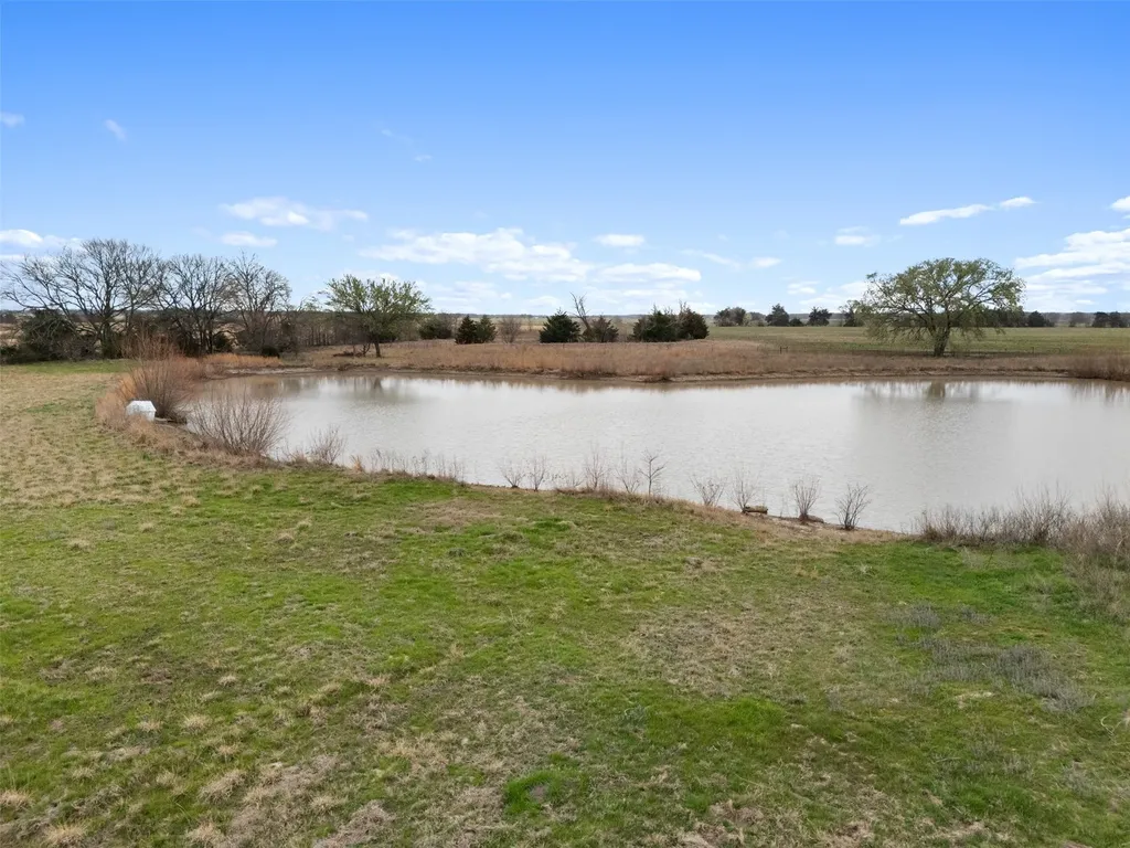 926 County Road 2225 Ivanhoe TX 75447