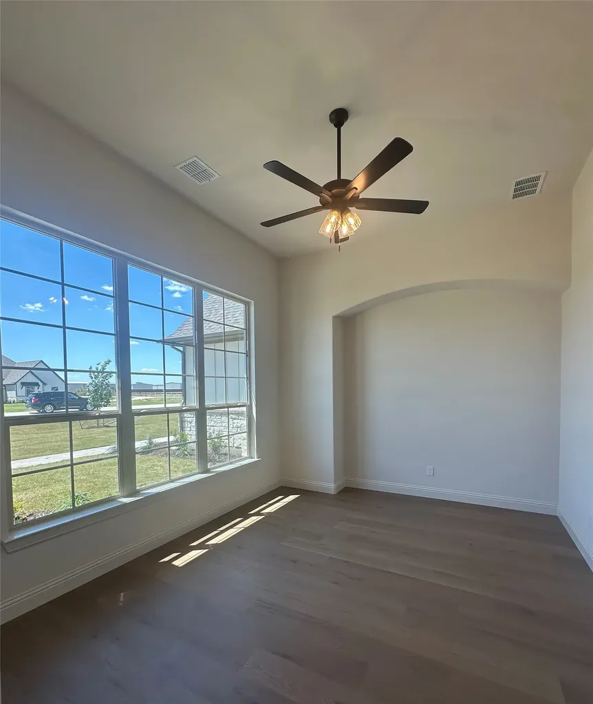9424 Bluestem Lane Dish TX 76247