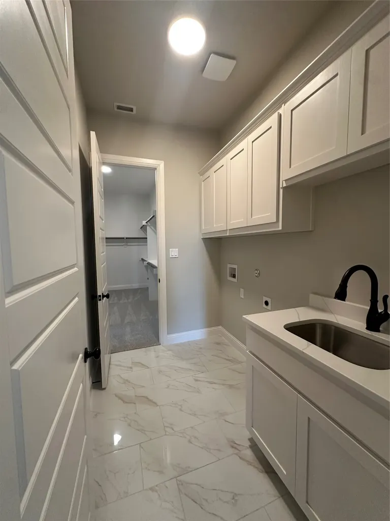 9444 Bluestem Lane Dish TX 76247