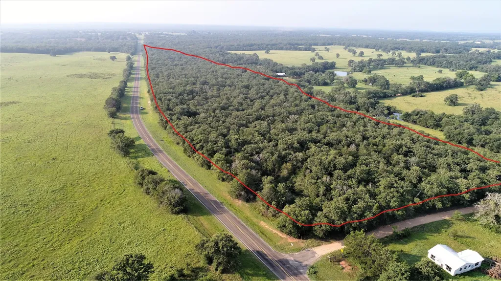 29 Co Rd 271a Cameron TX 76520