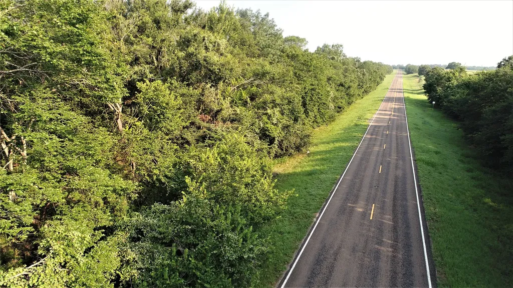 29 Co Rd 271a Cameron TX 76520