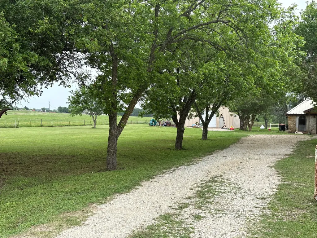 510 Old Sawmill Road Axtell TX 76624
