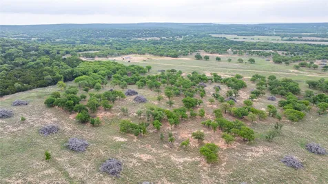 1034 County Road 207 Ovalo TX 79541