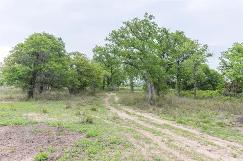 1034 County Road 207 Ovalo TX 79541