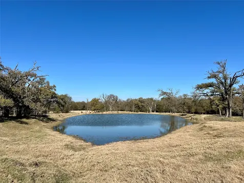 300 County Road 2100 Road Seven Points TX 75143