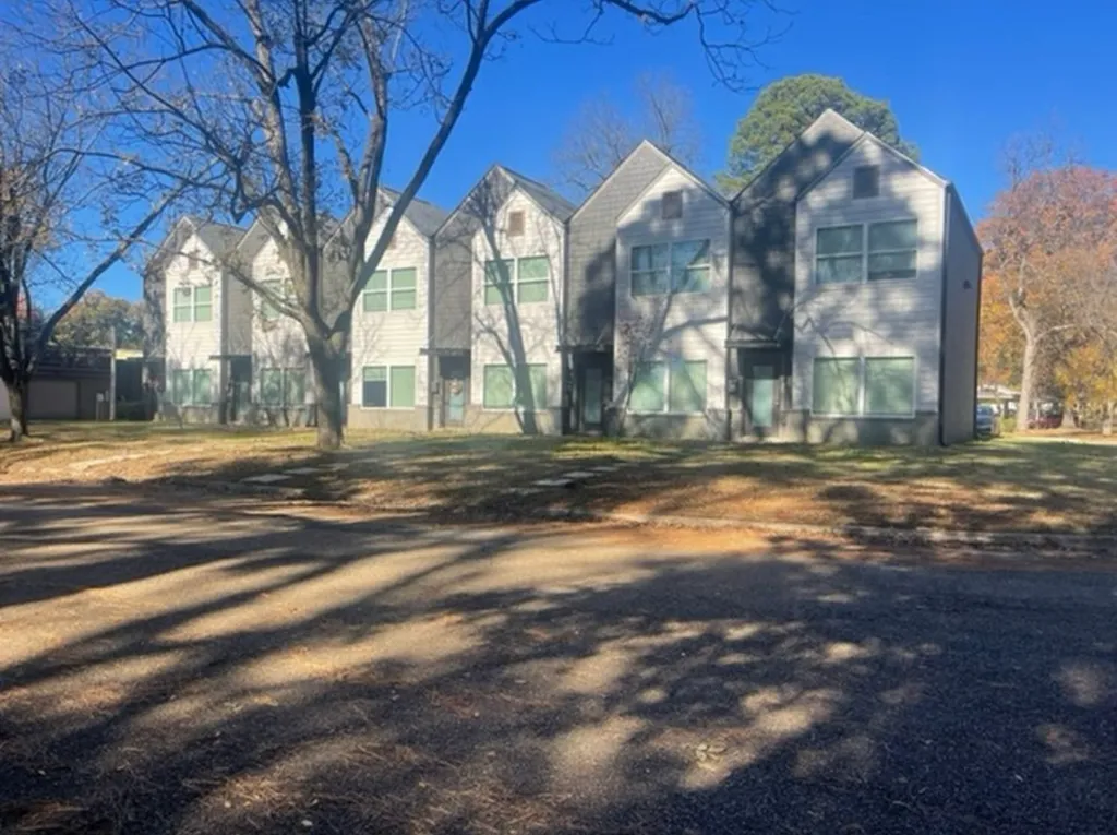 806 W 32nd Street Texarkana TX 75503