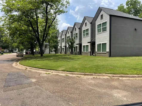 806 W 32nd Street Texarkana TX 75503