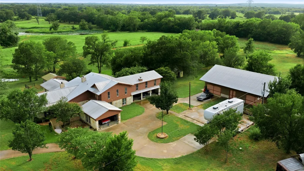 12044 Highway 14 Richland TX 76681