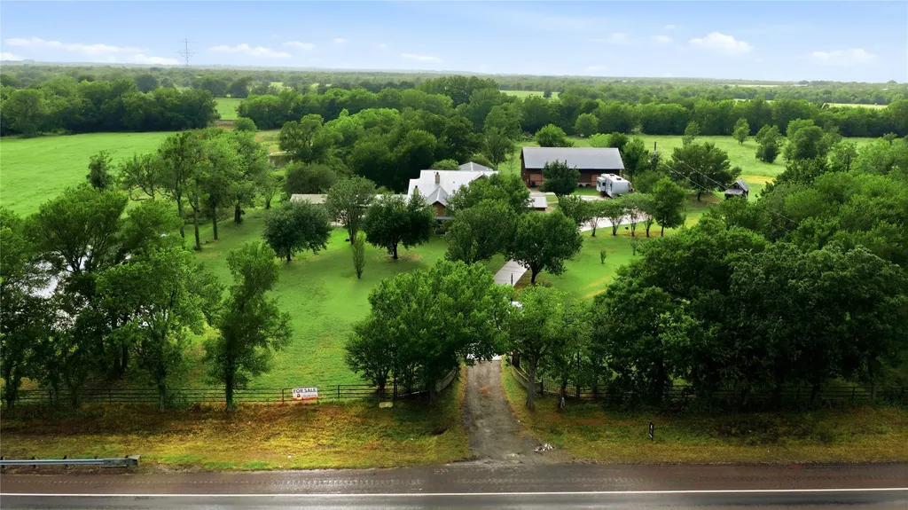 12044 Highway 14 Richland TX 76681